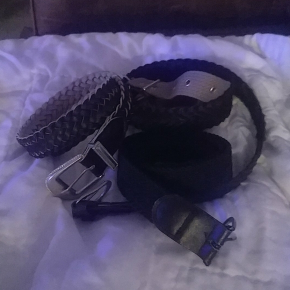 Belts - Picture 2 of 4